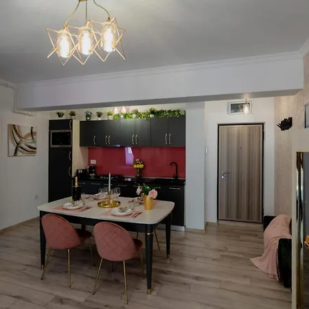 Leo Moonlight Apartament Apartment Mamaia