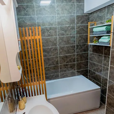 Apartment Leo Moonlight Apartament Mamaia